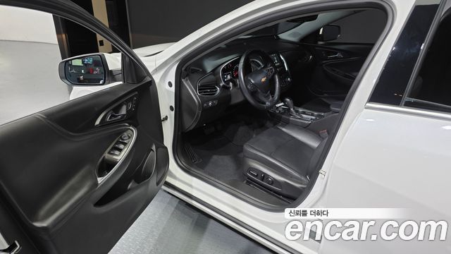 Chevrolet Korea Malibu 2018 — photo 13
