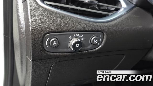 Chevrolet Korea Malibu 2018 — photo 21