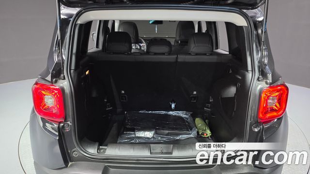 Jeep Renegade 2020 — photo 24
