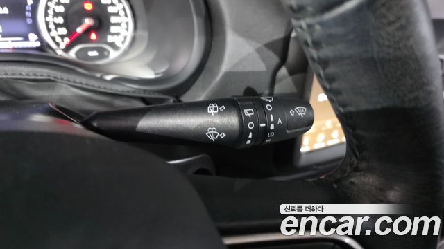 Jeep Renegade 2020 — photo 27
