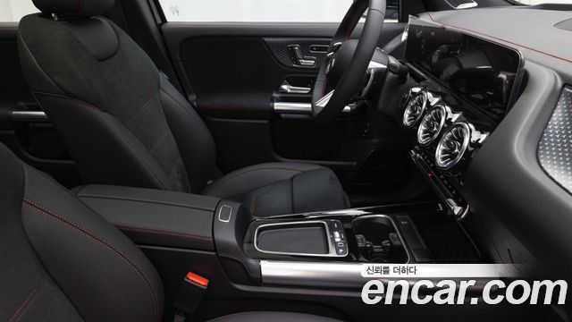 Mercedes-Benz EQA 2026 — photo 9