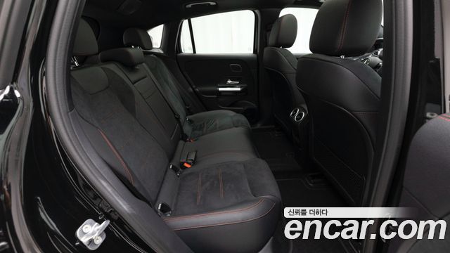 Mercedes-Benz EQA 2026 — photo 10