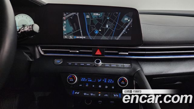 Hyundai AVANTE 2021 — photo 19