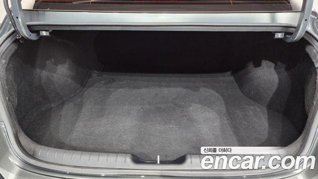 Hyundai AVANTE 2021 — photo 26