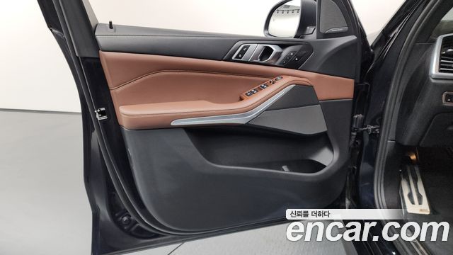 BMW X5 2023 — photo 14