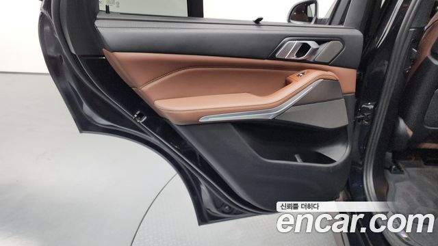 BMW X5 2023 — photo 15