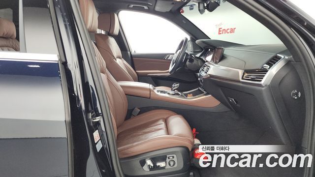 BMW X5 2023 — photo 16