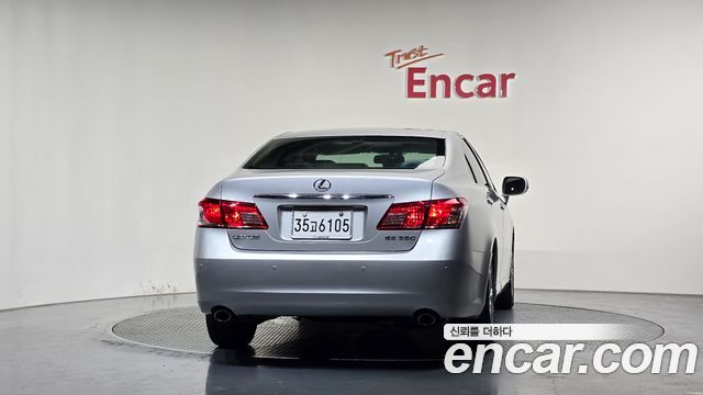 Lexus ES 2010 — photo 4