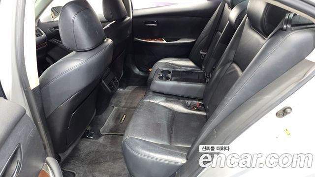 Lexus ES 2010 — photo 11