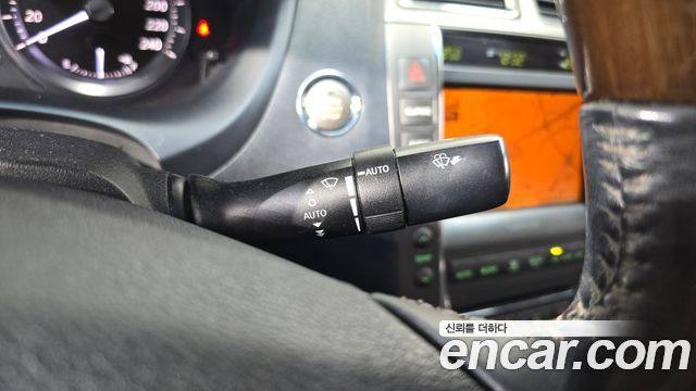 Lexus ES 2010 — photo 20