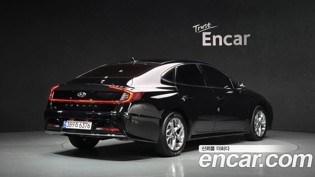 Hyundai Sonata 2023 — photo 2