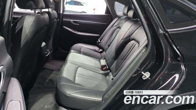 Hyundai Sonata 2023 — photo 15
