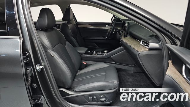 Kia K5 2020 — photo 16