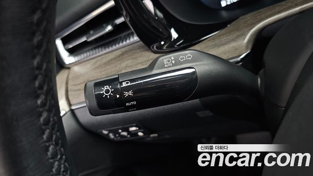 Kia K5 2020 — photo 28