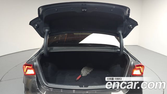 Kia K5 2020 — photo 35
