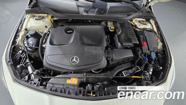 Mercedes-Benz CLA-Class 2018 — photo 6