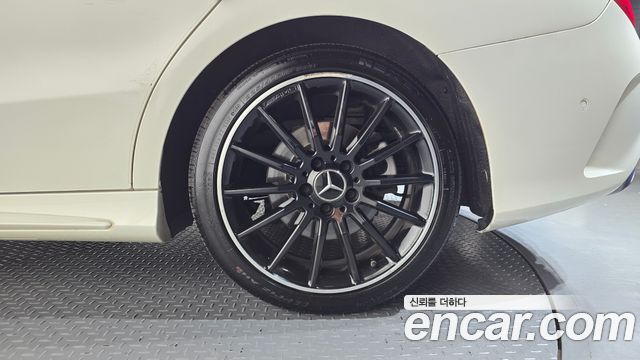 Mercedes-Benz CLA-Class 2018 — photo 7