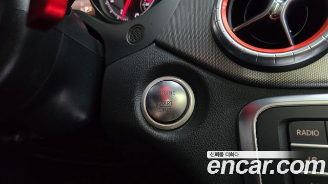 Mercedes-Benz CLA-Class 2018 — photo 27