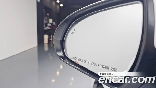 Hyundai AVANTE 2018 — photo 24