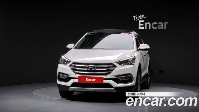 Hyundai Santafe 2016 — photo 3
