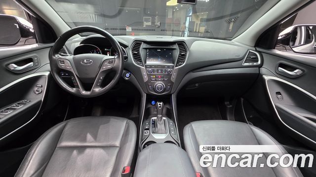 Hyundai Santafe 2016 — photo 10