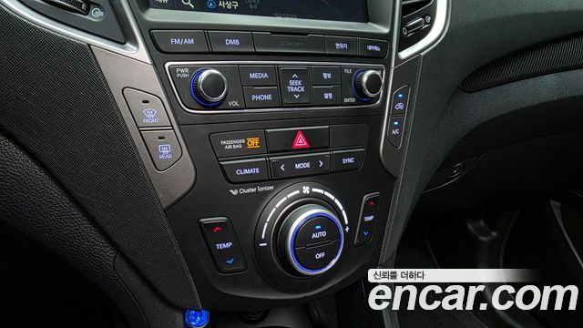 Hyundai Santafe 2016 — photo 22