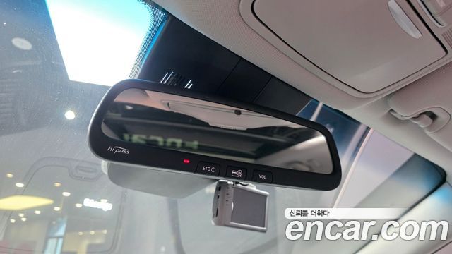 Hyundai Santafe 2016 — photo 24