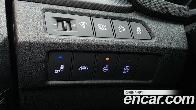 Hyundai Santafe 2016 — photo 25