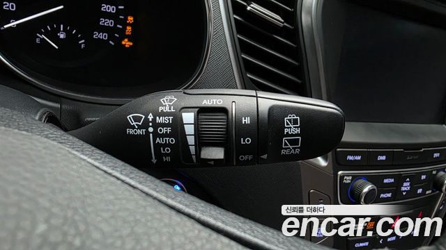 Hyundai Santafe 2016 — photo 28