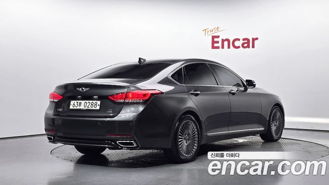 Genesis G80 2017 — photo 2