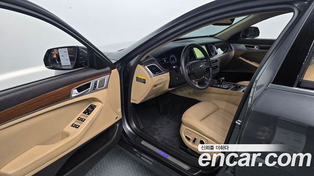 Genesis G80 2017 — photo 17