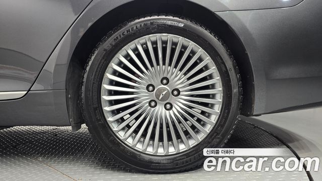 Genesis G80 2017 — photo 7