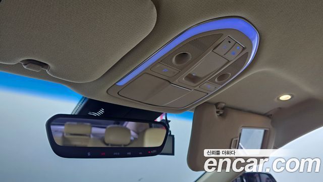 Genesis G80 2017 — photo 31
