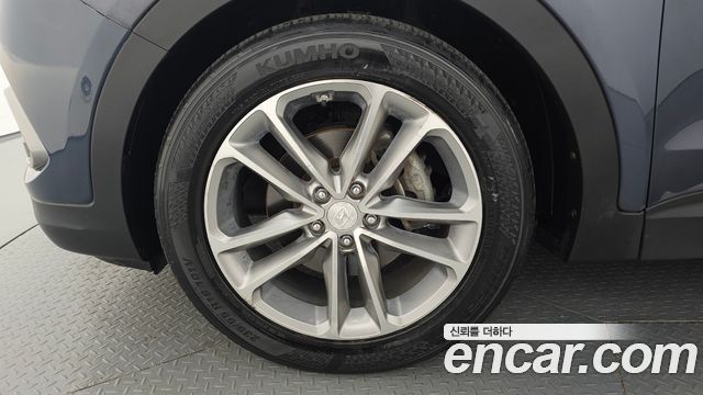 Hyundai Santafe 2016 — photo 5