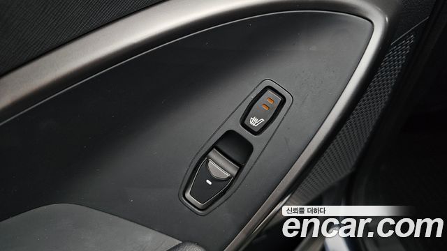 Hyundai Santafe 2016 — photo 24