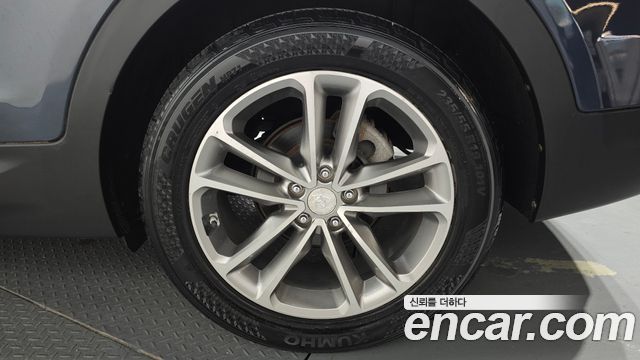 Hyundai Santafe 2016 — photo 7
