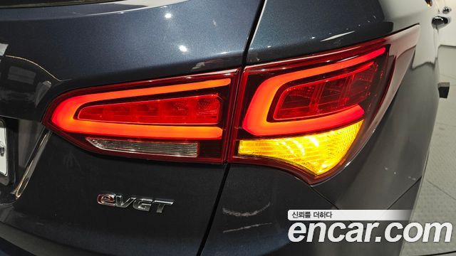 Hyundai Santafe 2016 — photo 9