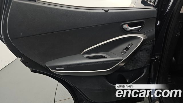 Hyundai Santafe 2016 — photo 15
