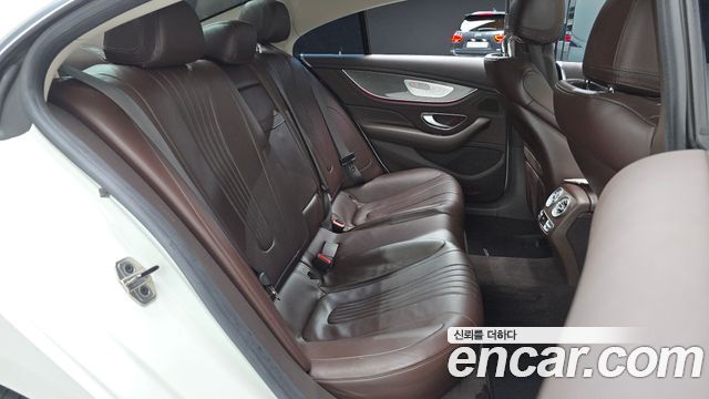 Mercedes-Benz CLS-Class 2019 — photo 17