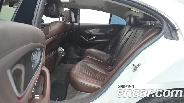 Mercedes-Benz CLS-Class 2019 — photo 18