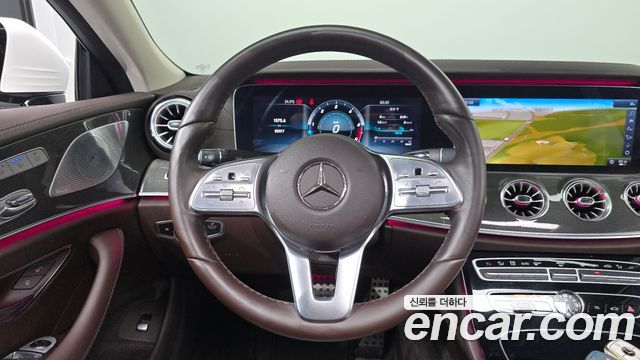 Mercedes-Benz CLS-Class 2019 — photo 19