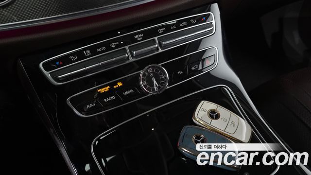 Mercedes-Benz CLS-Class 2019 — photo 24