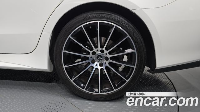 Mercedes-Benz CLS-Class 2019 — photo 7