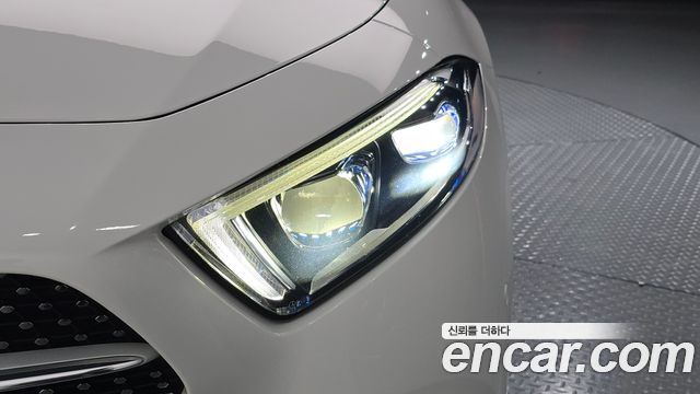 Mercedes-Benz CLS-Class 2019 — photo 8