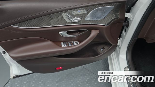 Mercedes-Benz CLS-Class 2019 — photo 14
