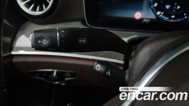 Mercedes-Benz CLS-Class 2019 — photo 31