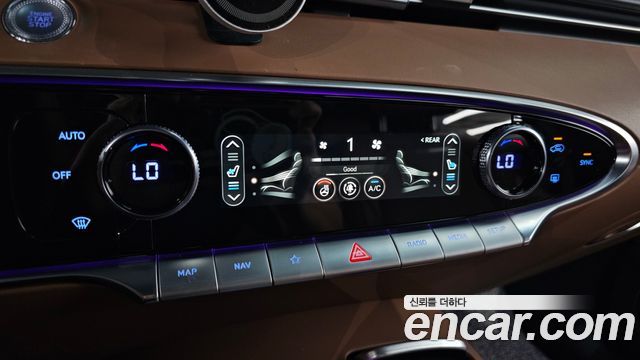 Genesis GV70 2024 — photo 23
