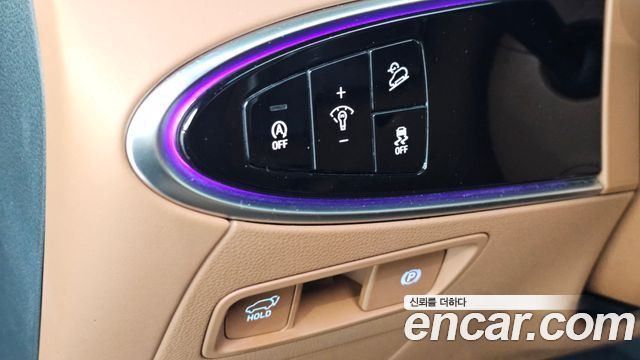 Genesis GV70 2024 — photo 24