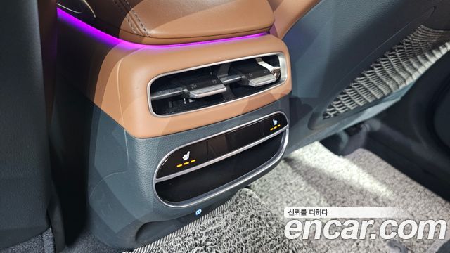 Genesis GV70 2024 — photo 32