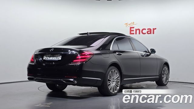 Mercedes-Benz S-Class 2018 — photo 2